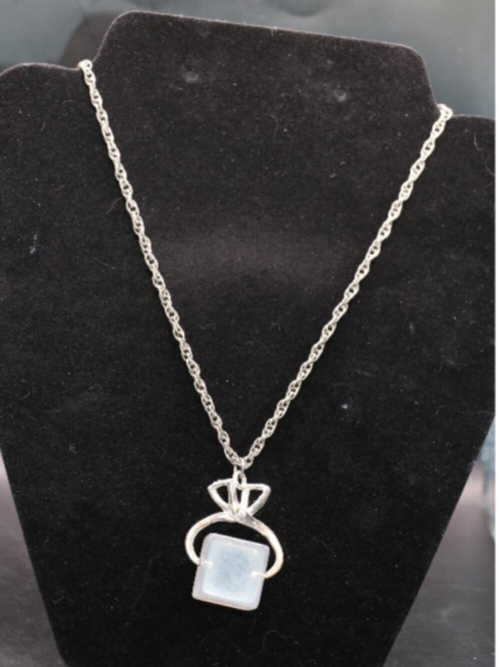Vintage 18" Silver Tone Necklace with Block of Ice Pendant from the '60s